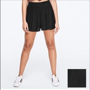 Pink NWT woven shorts